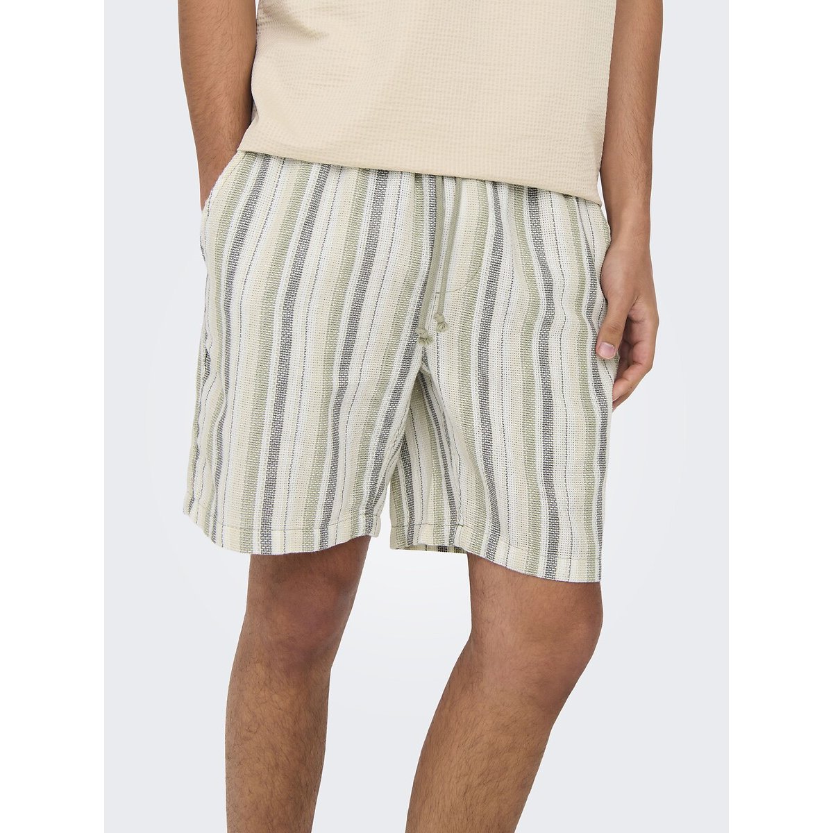 Pantaloncini in maglia con coulisse verde, ONLY & SONS