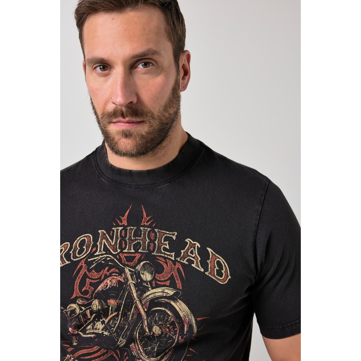 T-shirt noir, JP1880