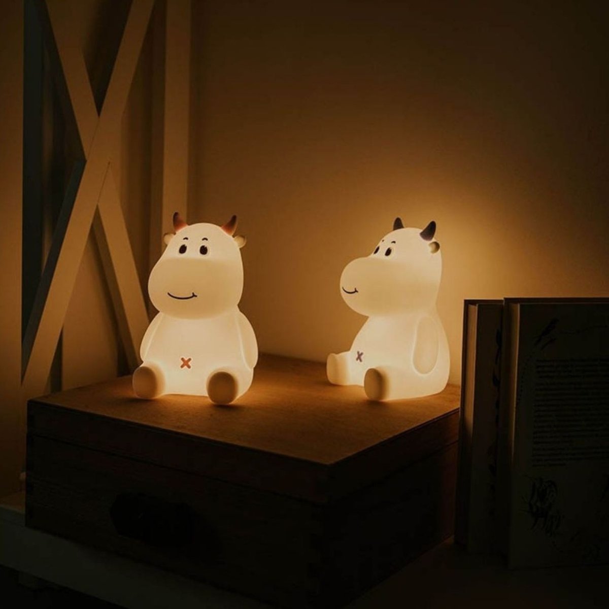 Veilleuse rechargeable Vache blanc, rose, noir, MARY'S
