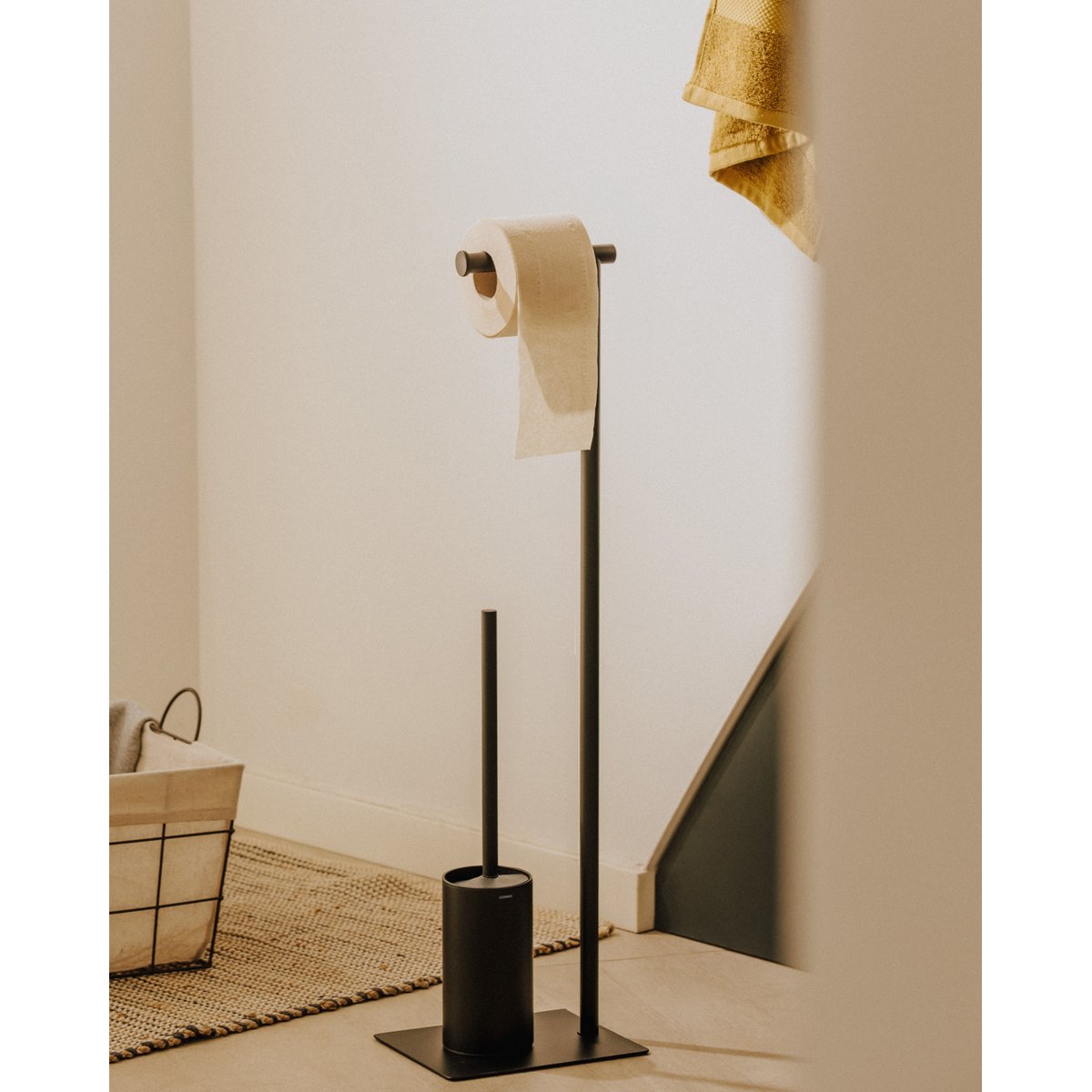 Brosse Wc Et Porte Papier  ESSENTIALS noir mat, COSMIC
