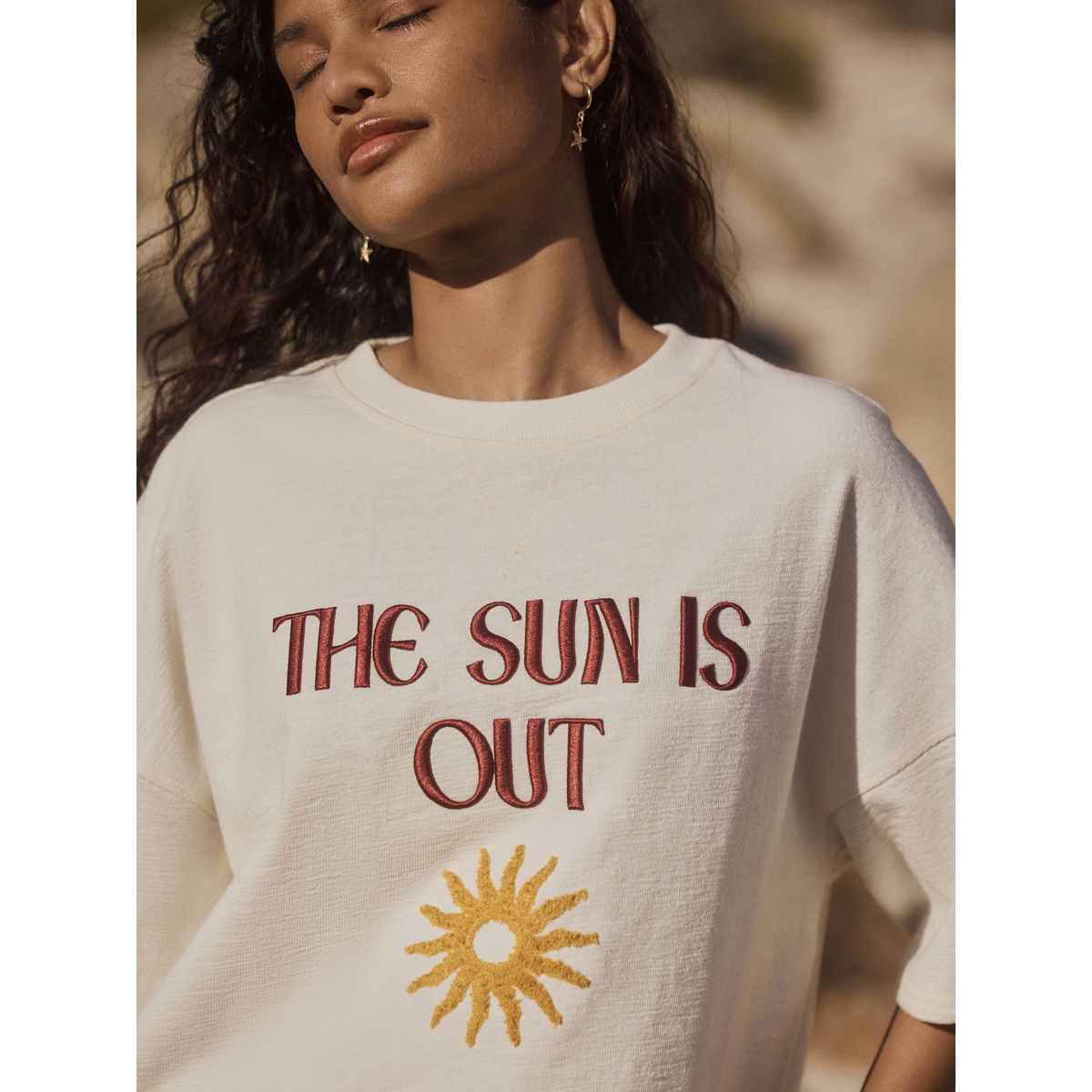 T-shirt écru avec broderie et motif estival écru, NEXT