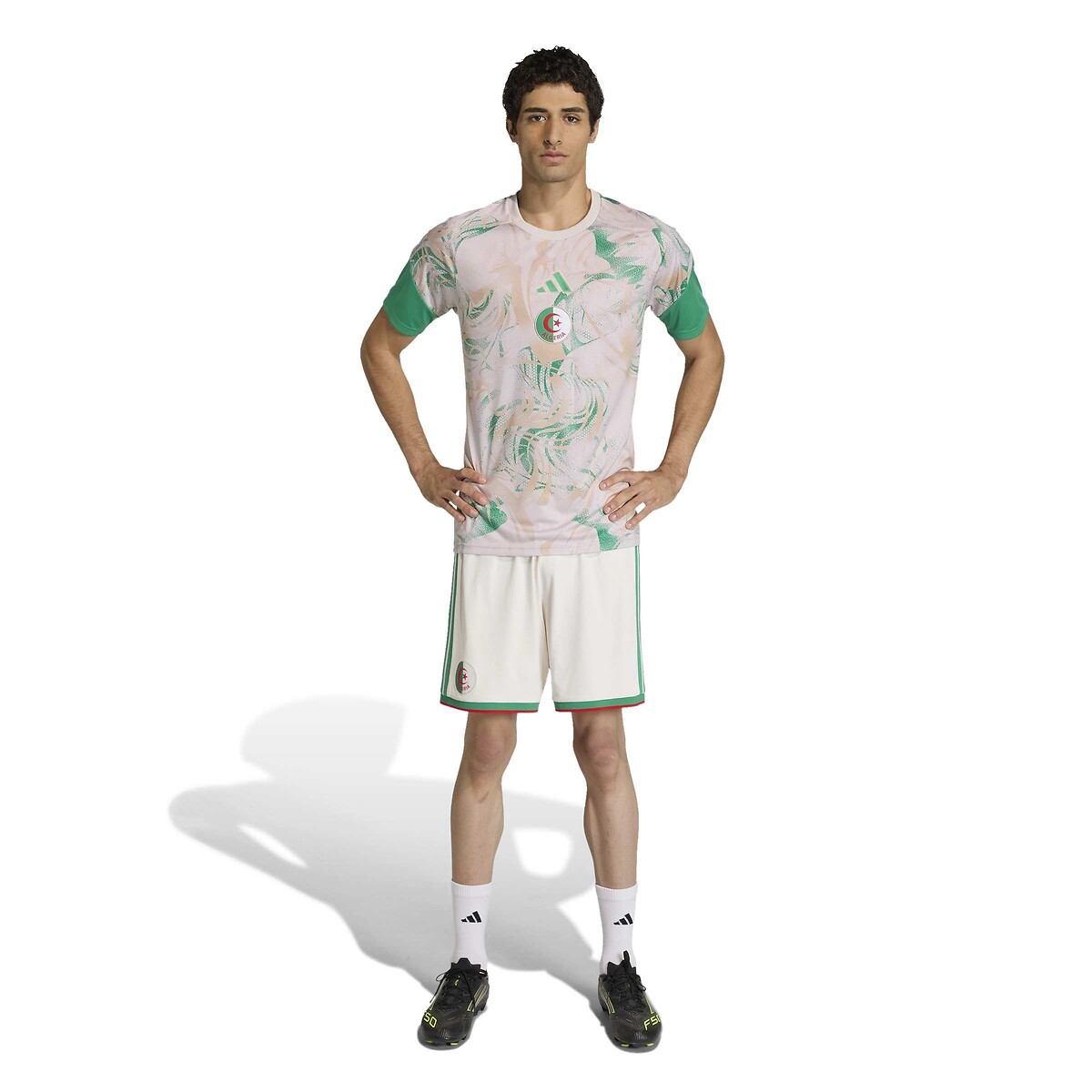 Aufwärmshirt Home Algerien, Weltmeisterschaft 2026 beige, adidas Performance