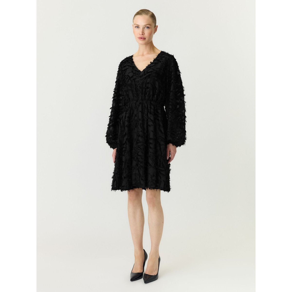 Mini-Robe black, YAS