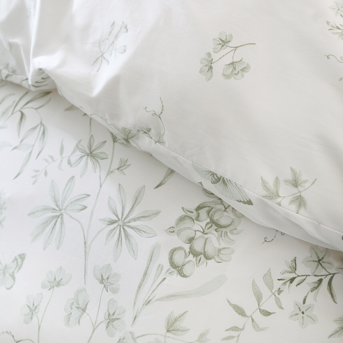 Thea Floral 200 Thread Count Cotton Reversible Duvet Cover and Pillowcase Set green, BIANCA FINE LINENS