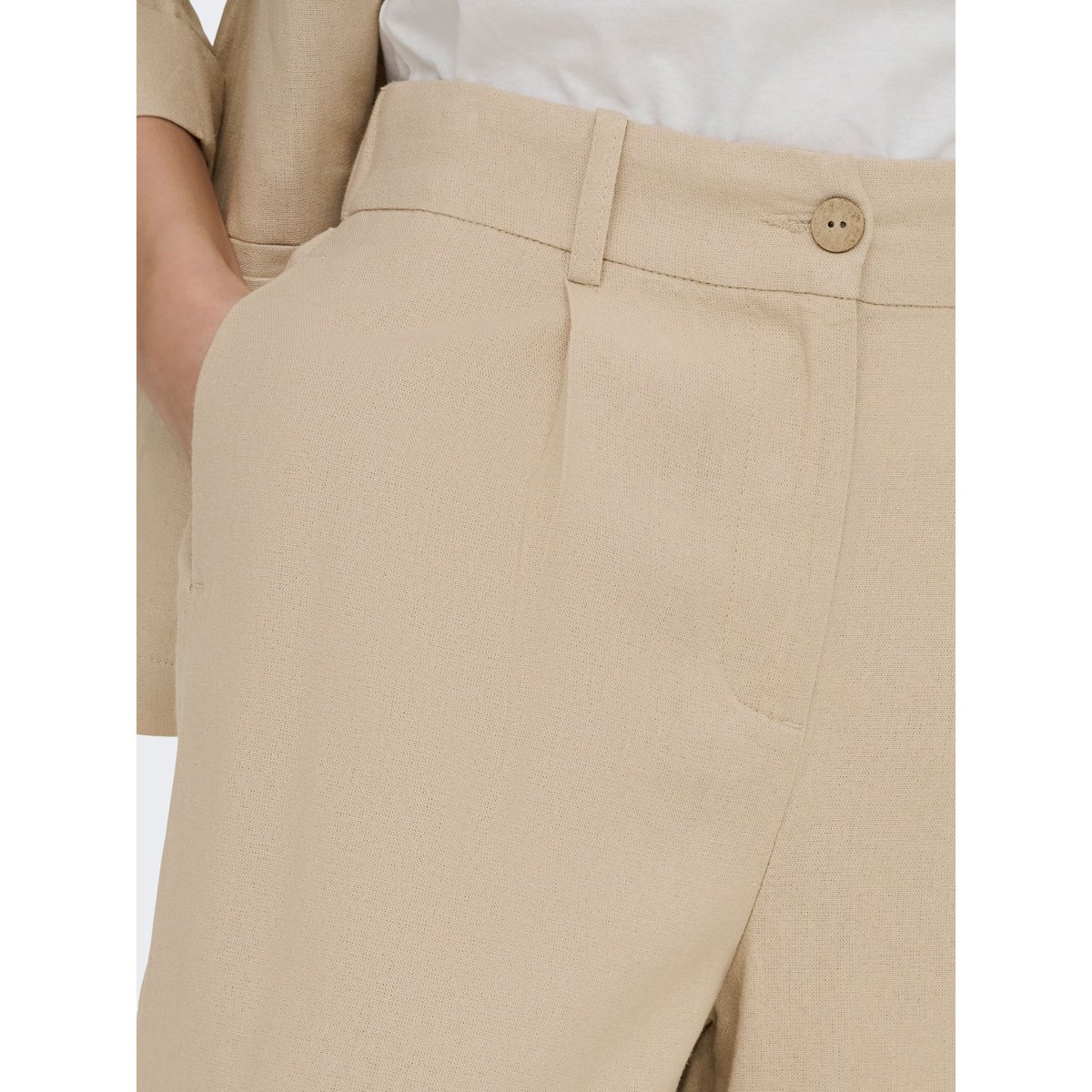 Short oxford tan, ONLY