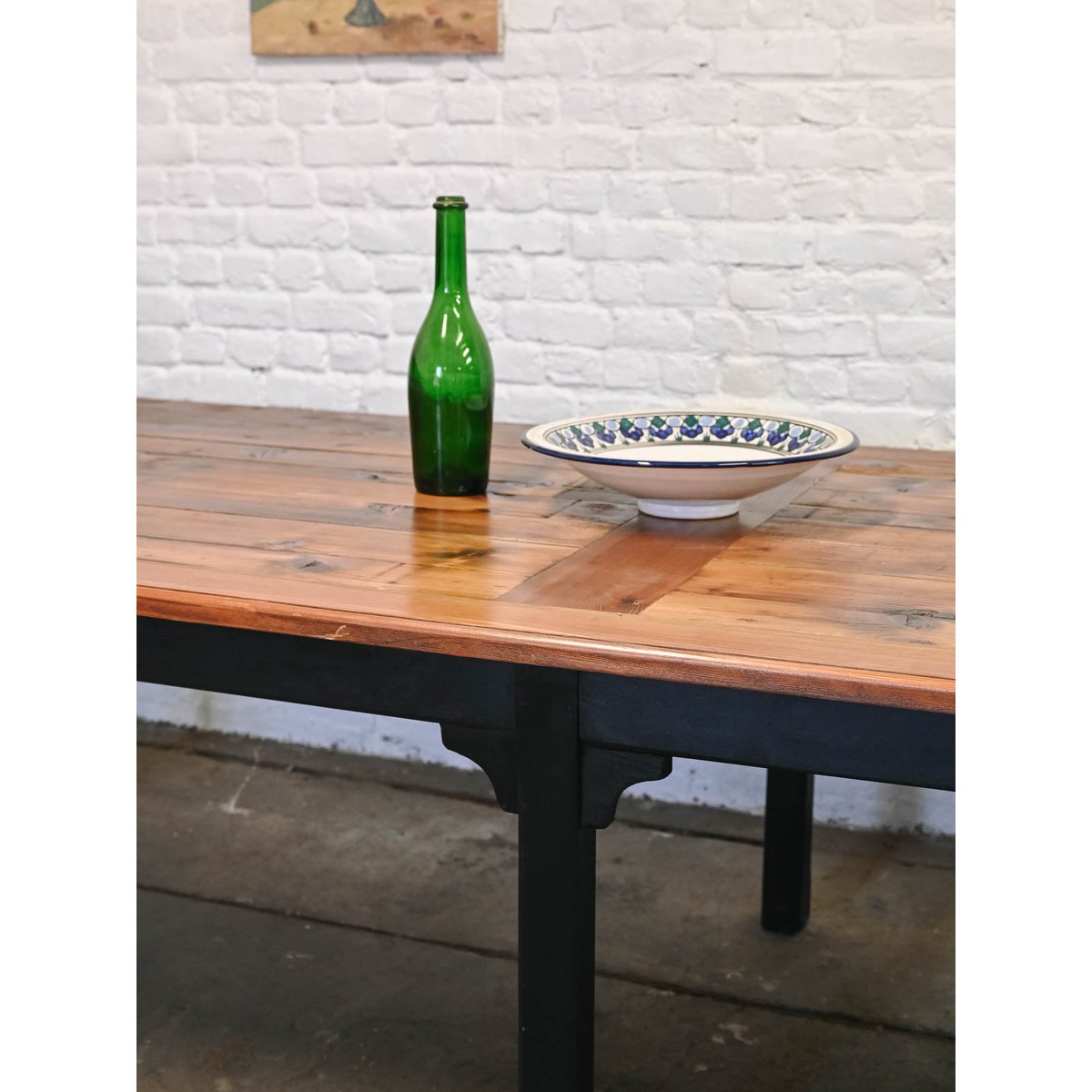 Table à manger XXL en sapin massif Romy N°1493 - Bon état bois foncé, DEBONGOUT