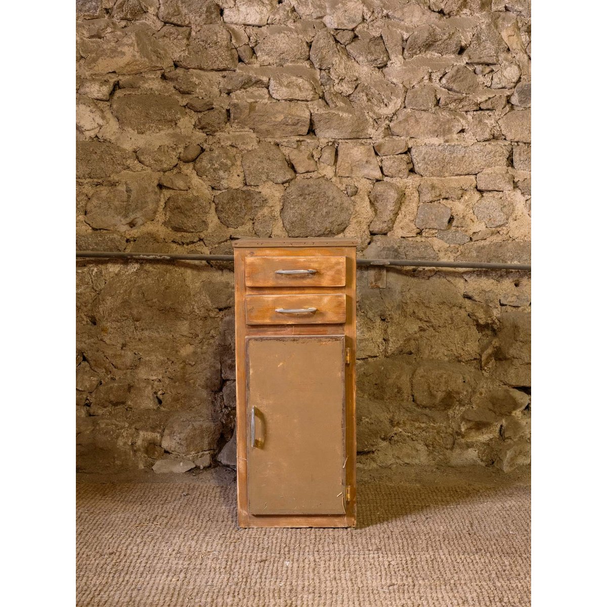 Meuble d'appoint en bois Gilbert N°1863 - Bon état beige, DEBONGOUT