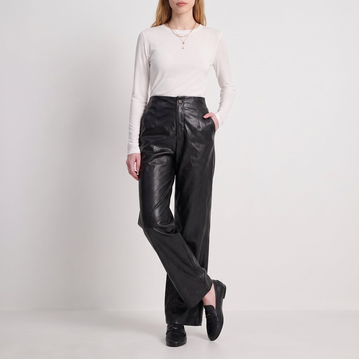 Pantalon taille haute droit avec plis à l'avant et poches latérales ORALIE noir, ARTLOVE