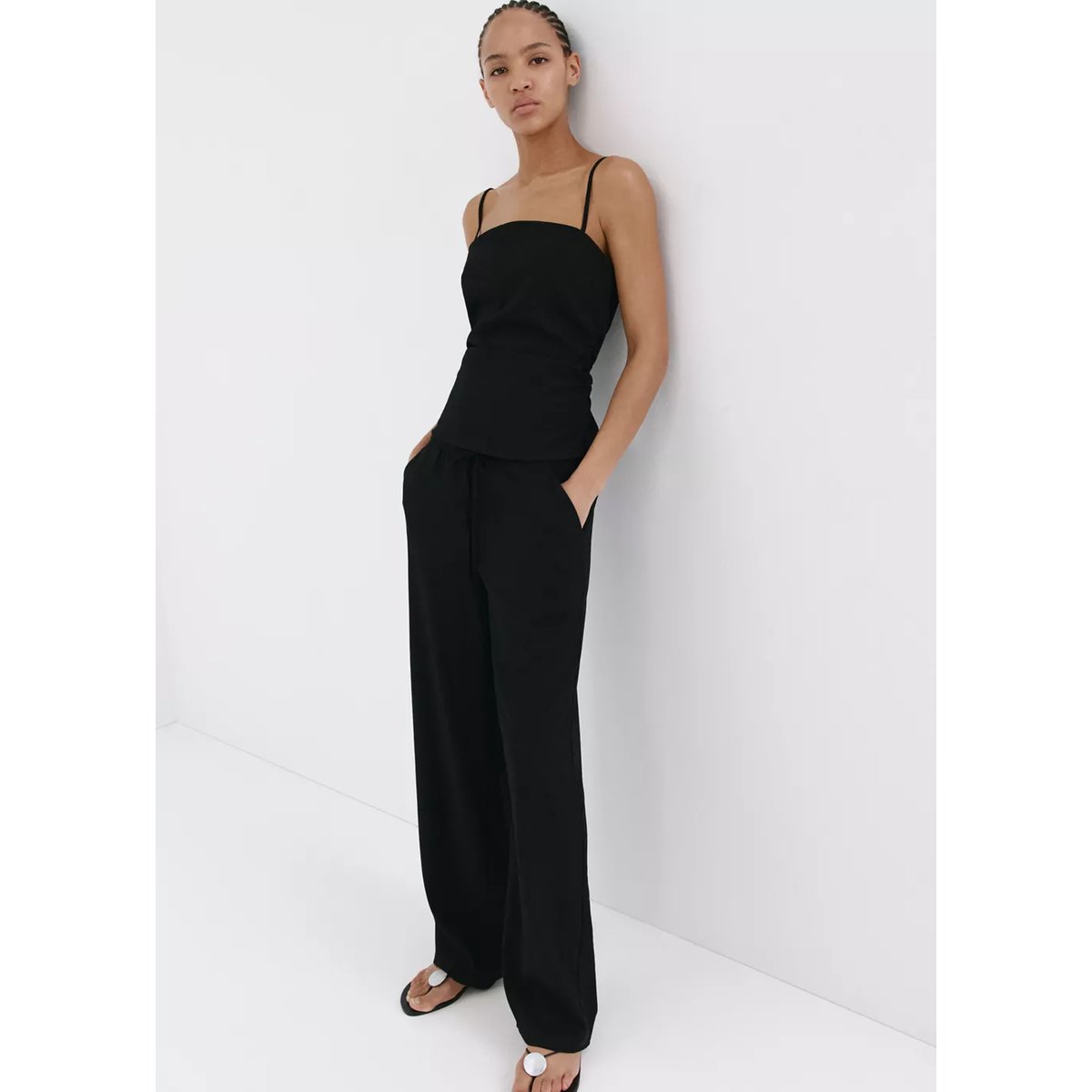 Top à bretelles drapé noir, MANGO