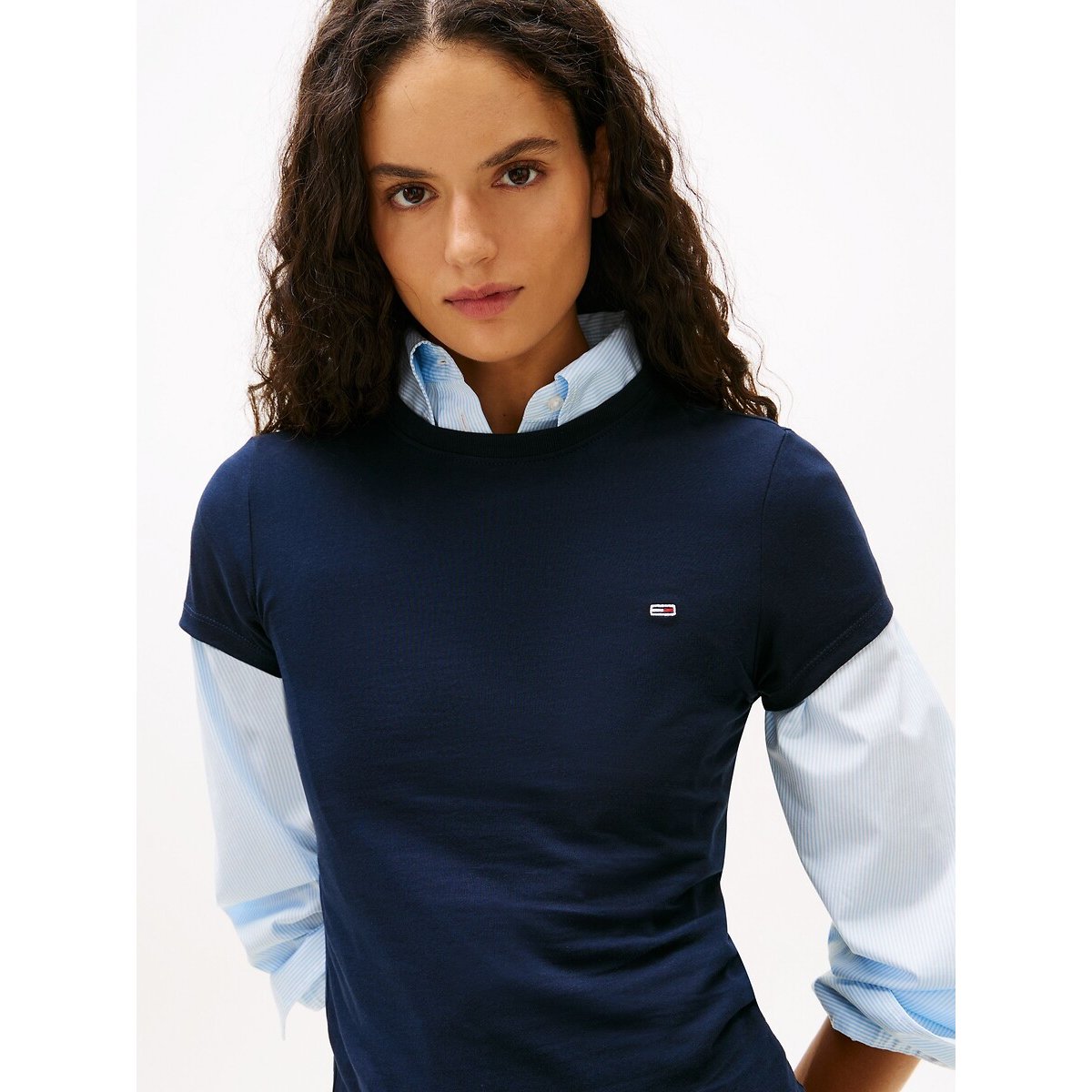 T-shirt col rond, manches courtes marine, TOMMY JEANS