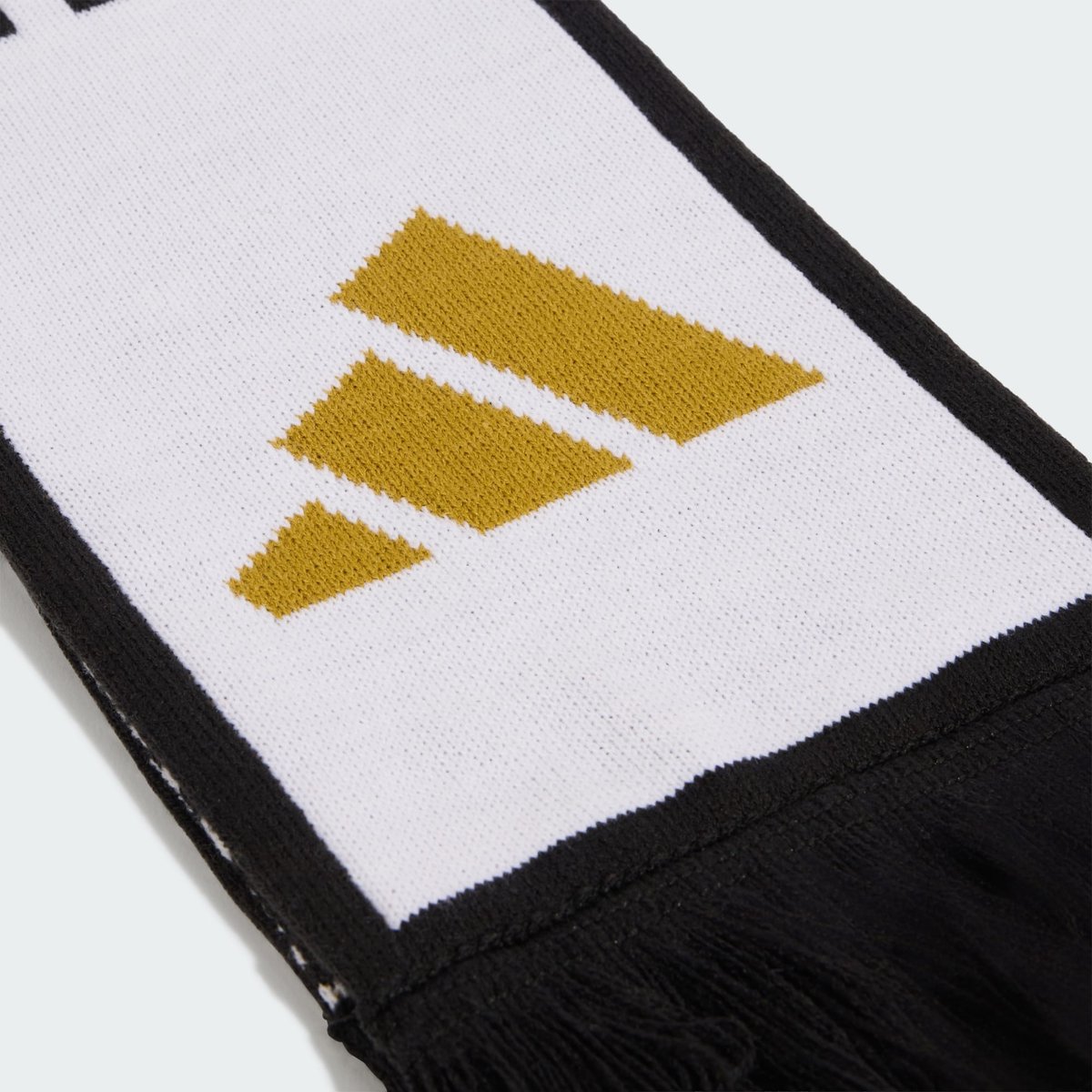 Écharpe Domicile Juventus Écharpe Domicile Juventus black / white / khaki, adidas Performance