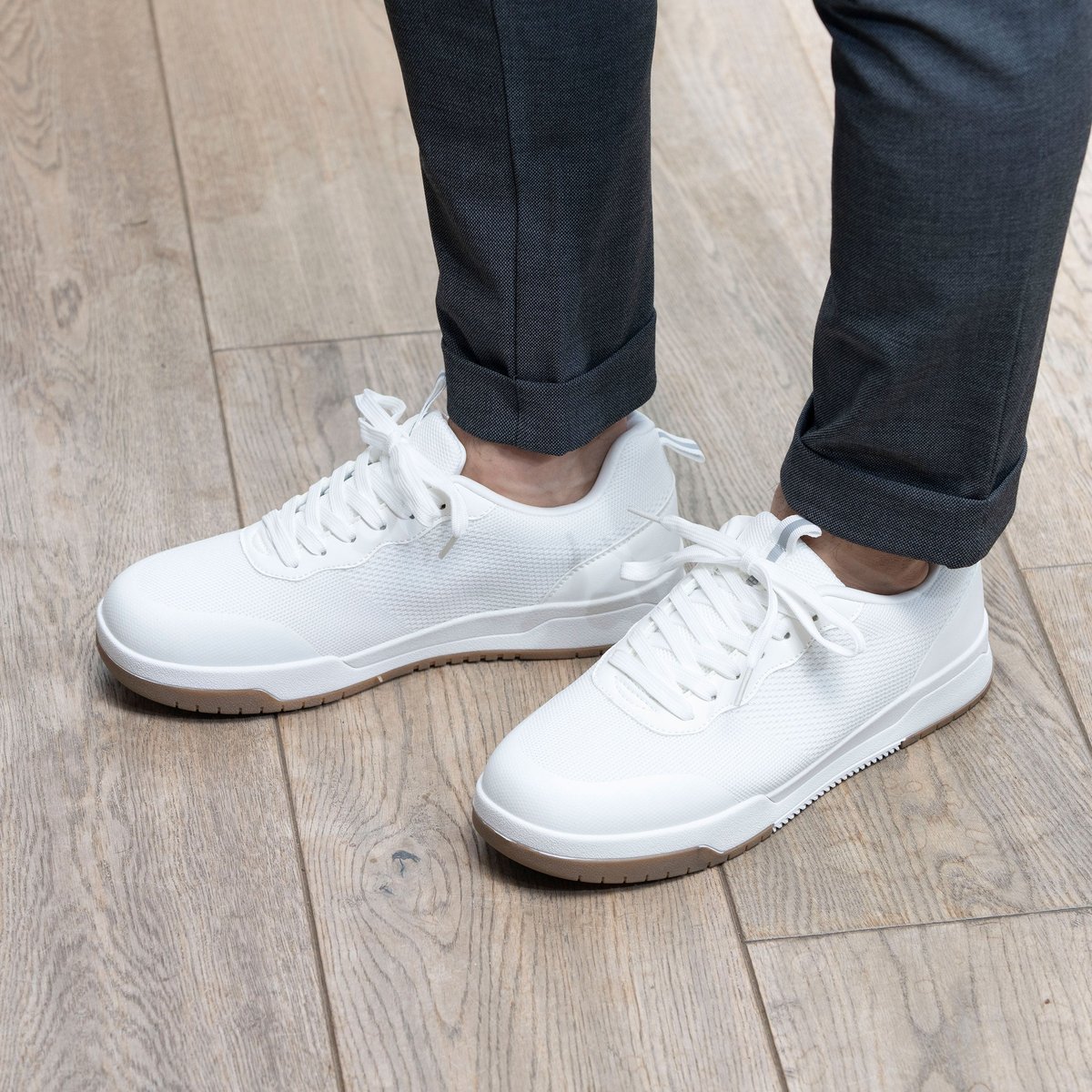Baskets confortable, résistante, semelle à mémoire forme et facile à enfiler blanc, ISOTONER