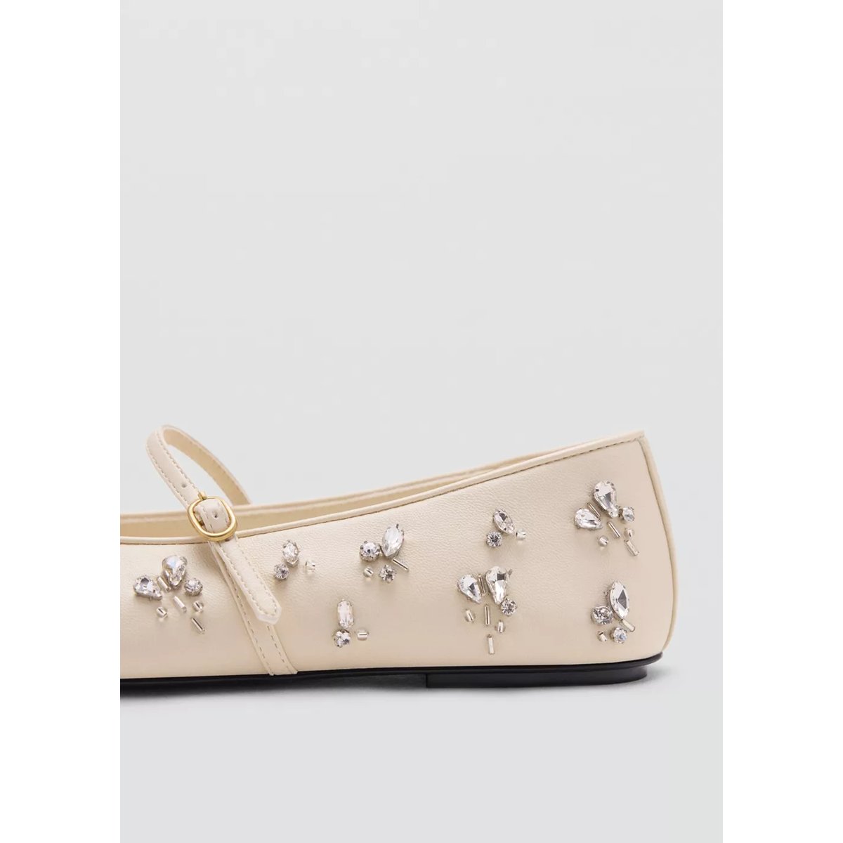 Ballerines avec détail de strass écru, MANGO