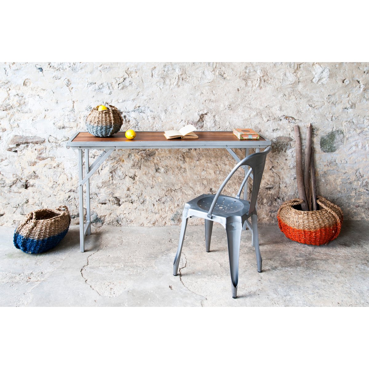 Console en bois et fer BOLLÈNE marron foncé, PRODUIT INTERIEUR BRUT
