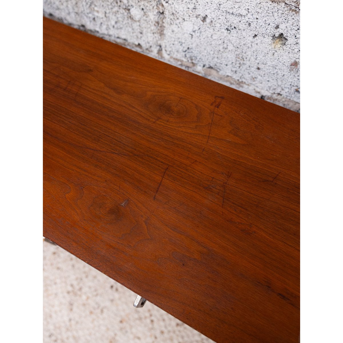 Enfilade sur roulettes Margaret N°721 - Bon état bois foncé, DEBONGOUT