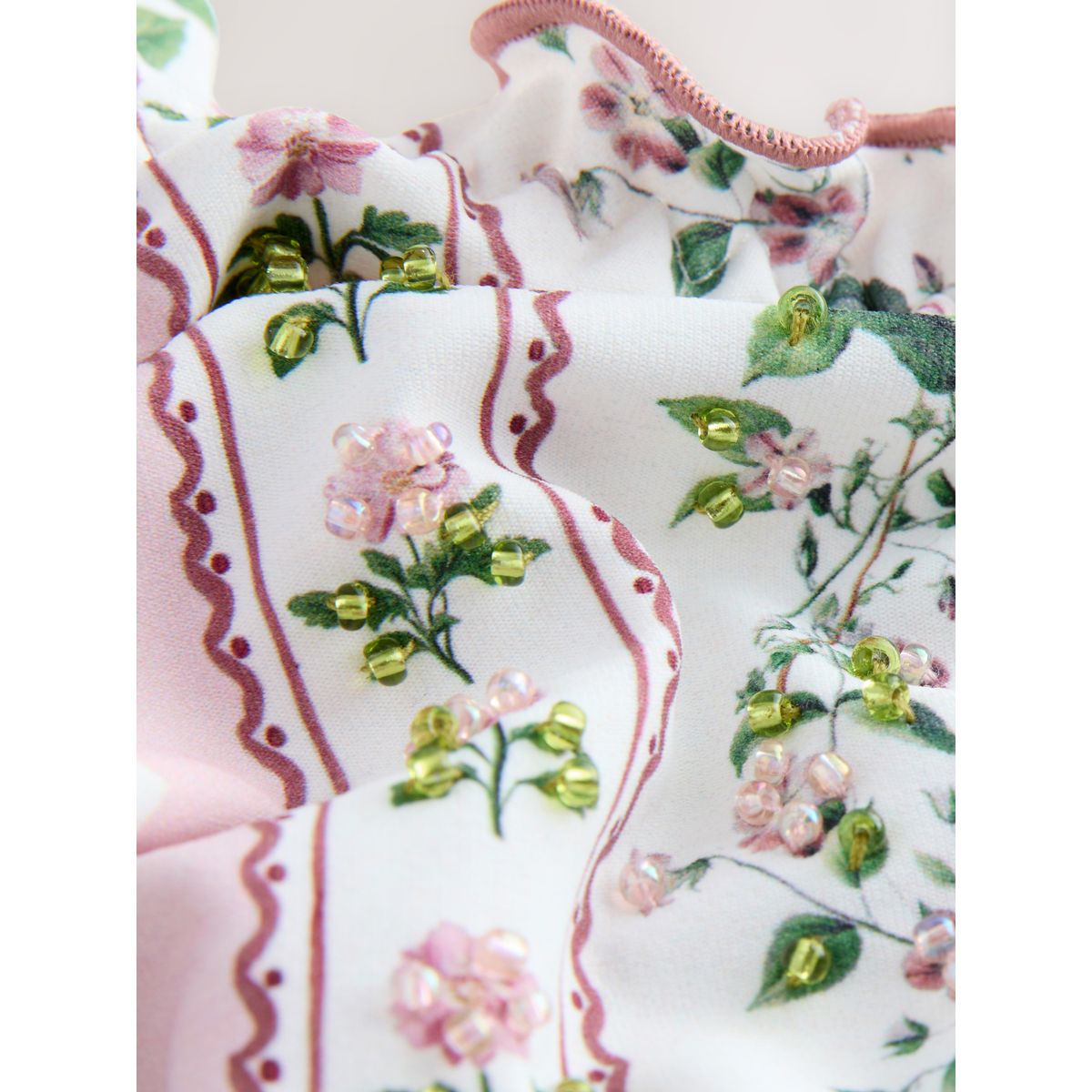 Haut de bikini triangle avec perles rose/crème ditsy floral, NEXT