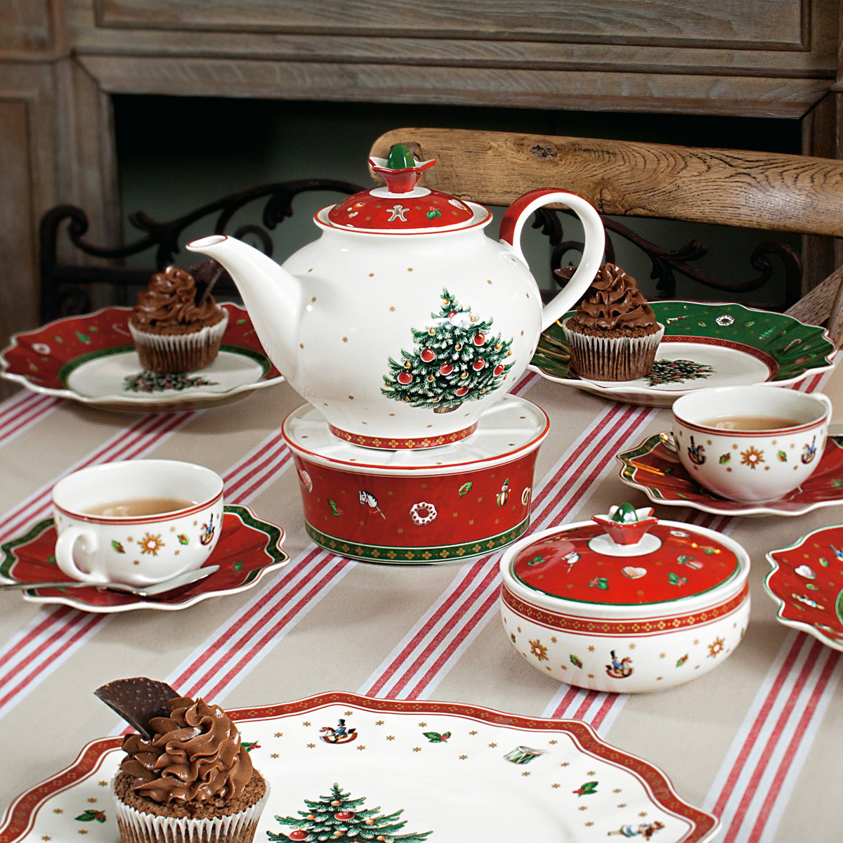 Théière TOY'S DELIGHT rouge, VILLEROY & BOCH
