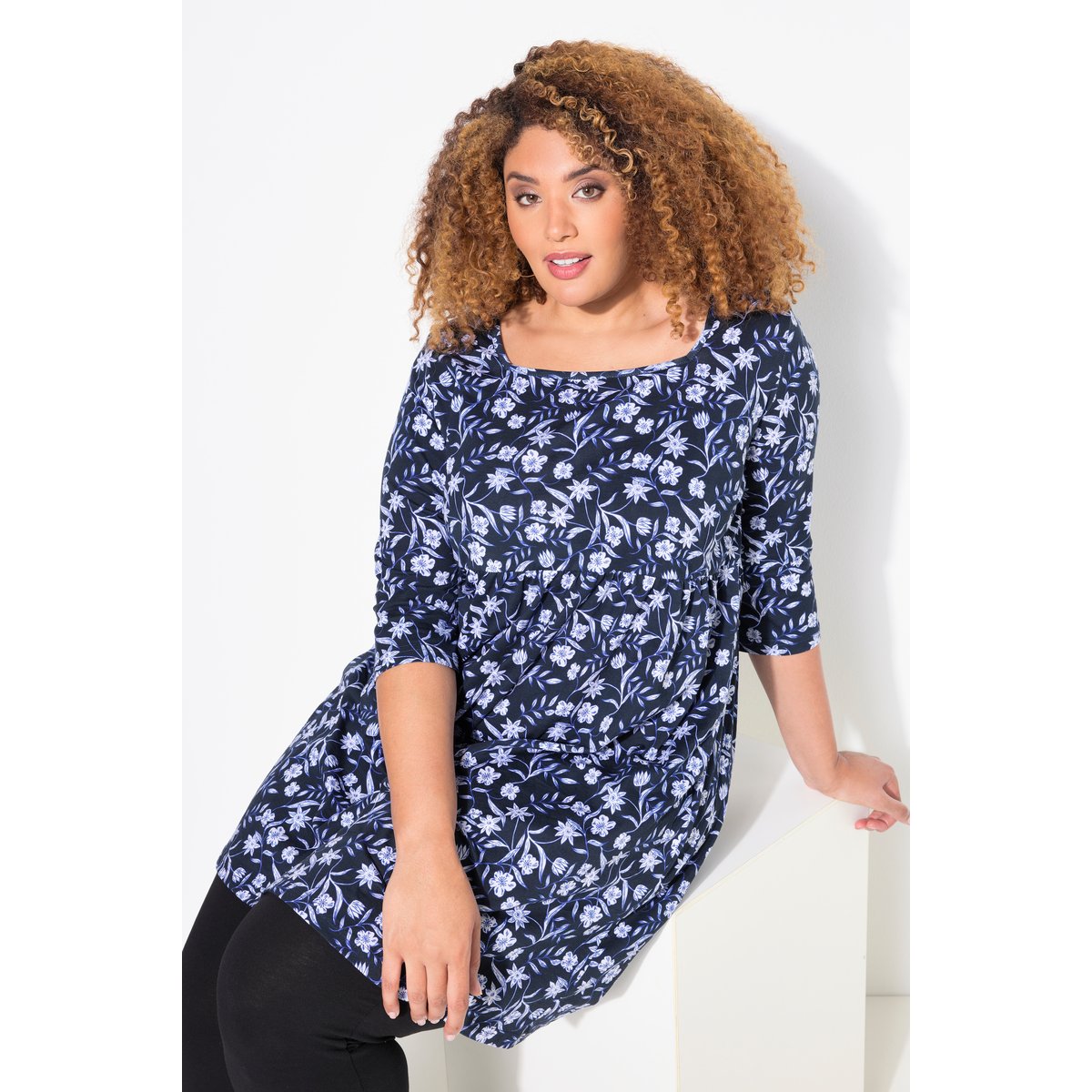 T-shirt long motif cachemire marine, ULLA POPKEN