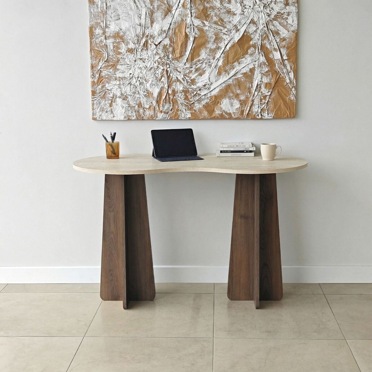 Bureau avec plateau forme organique COMO noyer / travertin, CALICOSY