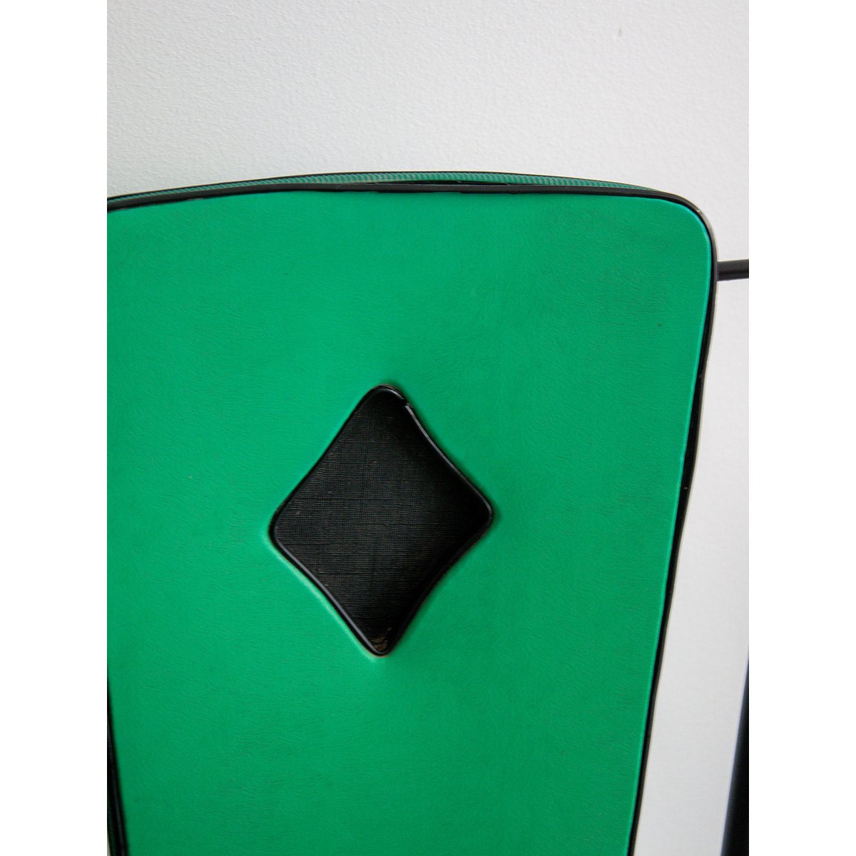 Lot de chaises vertes Diana N°284 - Bon état vert, DEBONGOUT