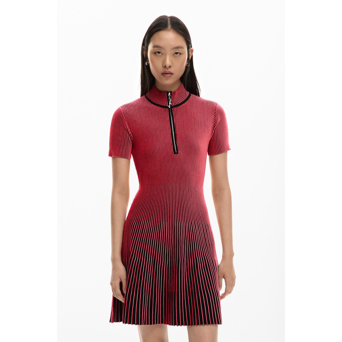 Robe courte en maille irisée rouge, DESIGUAL
