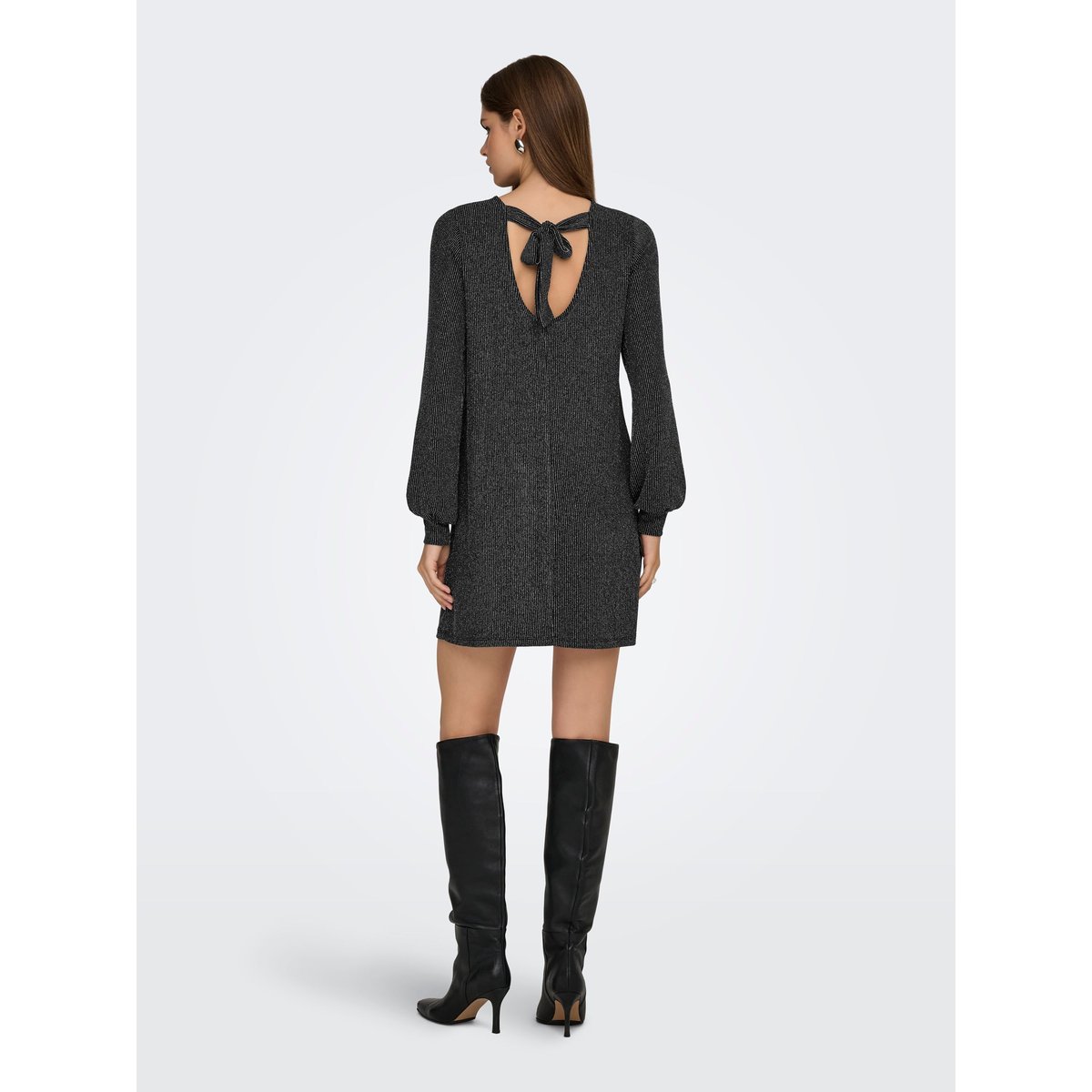 Robe black 1, ONLY