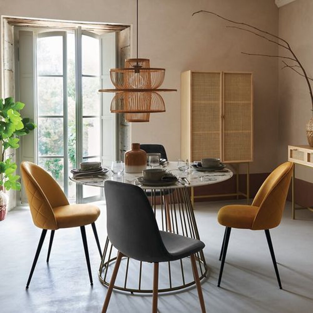 Lot de 4 chaises scandinaves à pied métal effet bois ROKA gris, TOILINUX