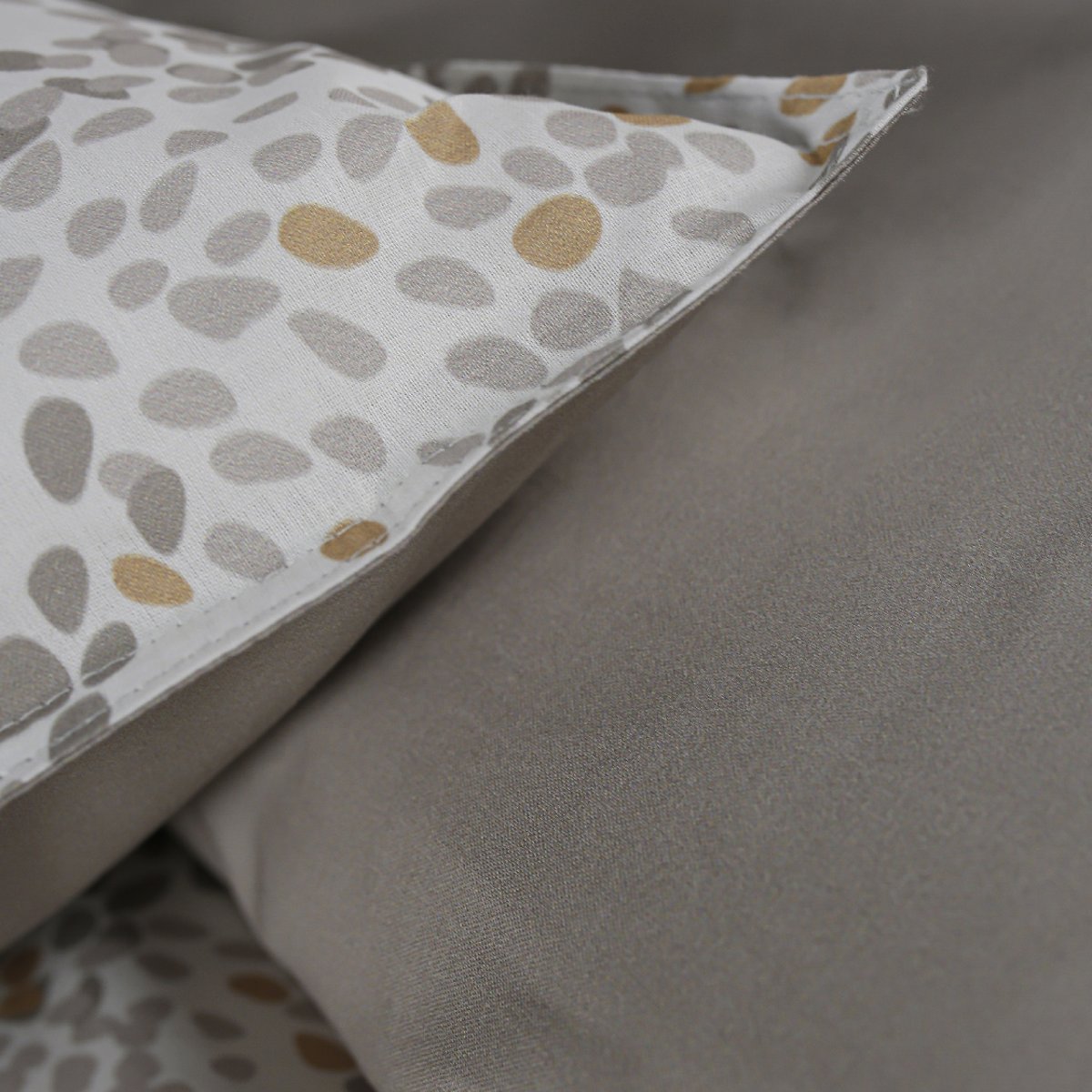 Parure de lit 2 personnes imprimé a pois coton SUNSHINE EDEN beige, TODAY