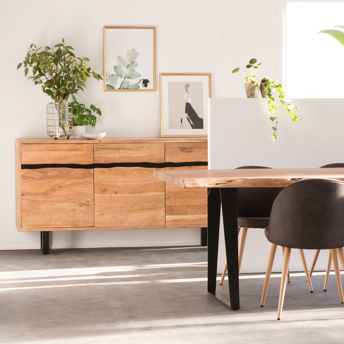 Buffet en bois d'acacia et métal MAHÉ noir, MADE IN MEUBLES