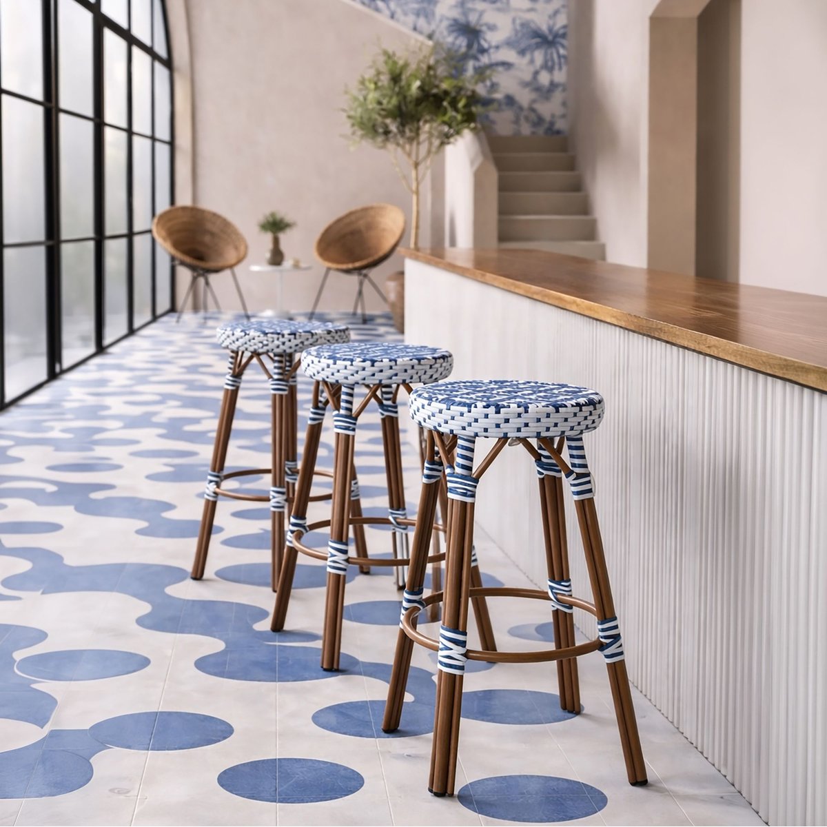 Tabouret de bar effet rotin naturel, SCALA bleu, NOW'S HOME