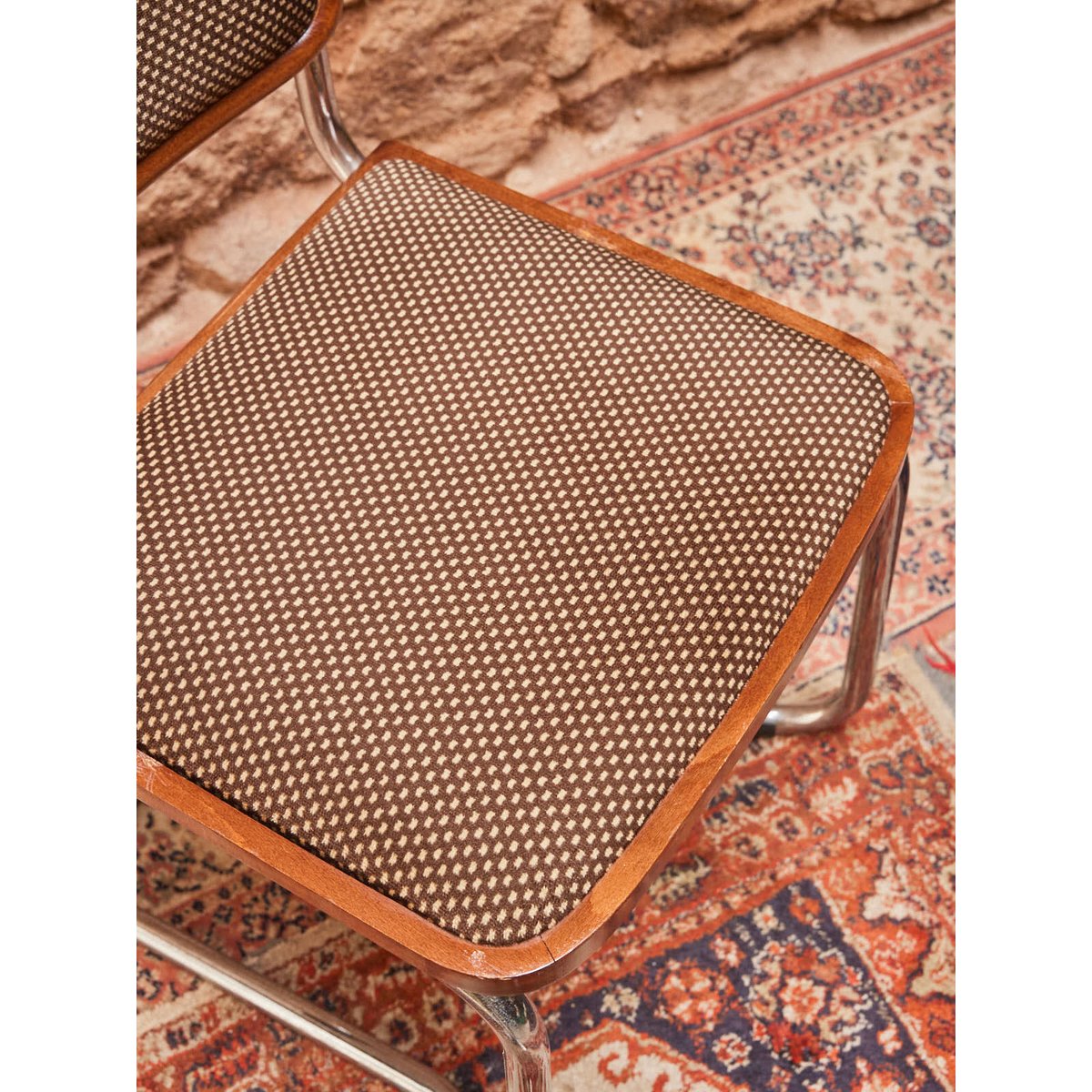 Lot de 4 chaises vintage Alma N°1654 - Bon état marron, DEBONGOUT