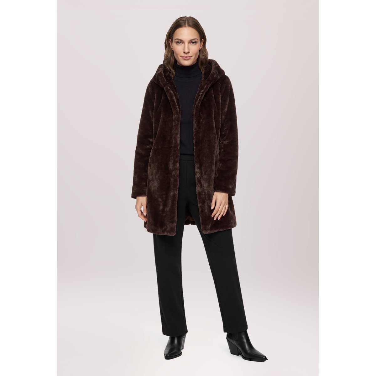 Veste en peluche à capuche marron foncé, BETTY BARCLAY