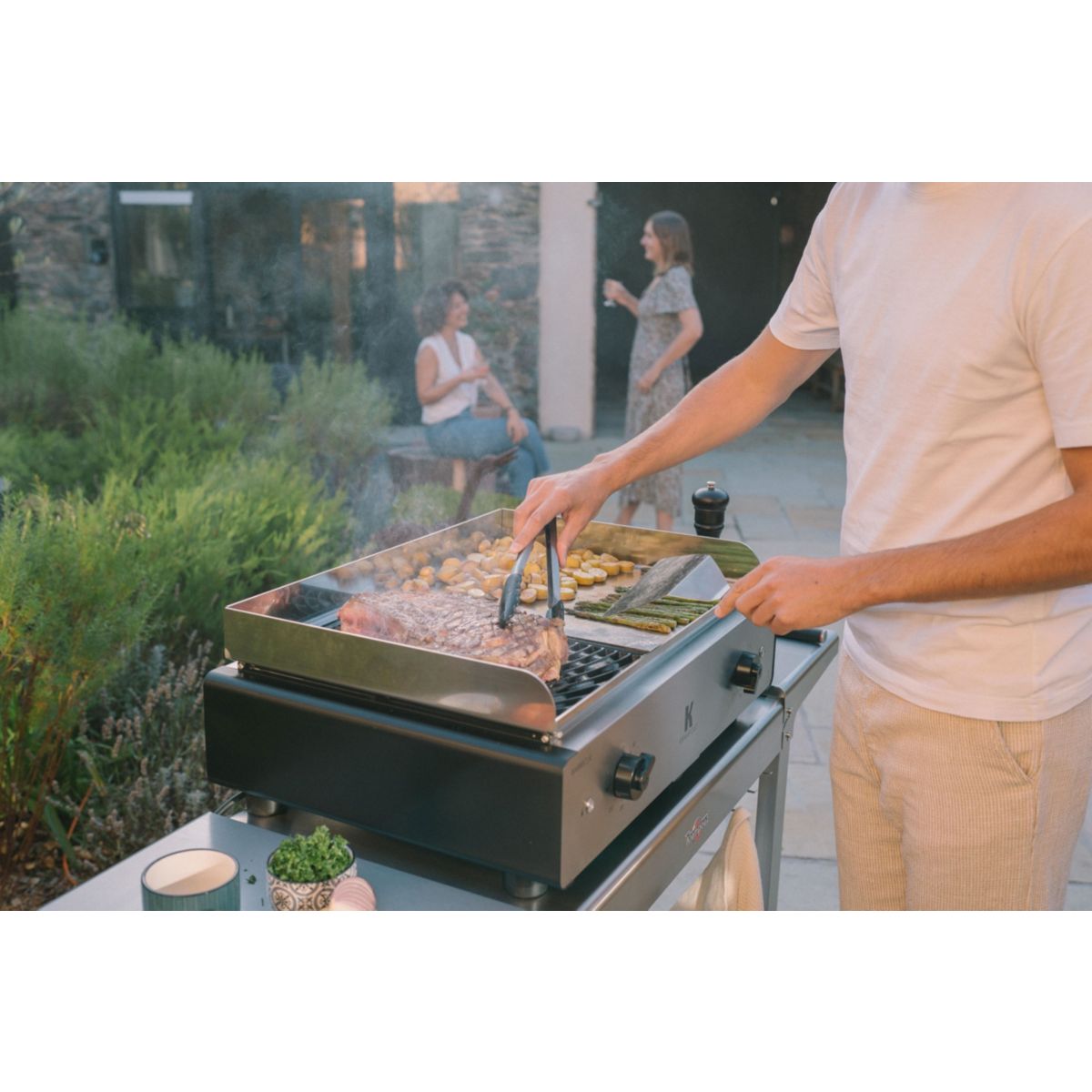 Plancha électrique GECIO2OA00 GECIO2OA00 inox zones barbecue/plancha 2 brûleurs à poser, 70x40 cm argent, KRAMPOUZ