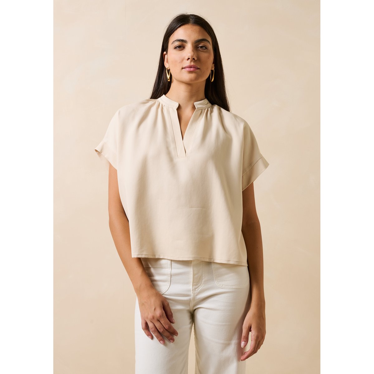 Top manches courtes encolure tunisienne ecru, LA FEE MARABOUTEE