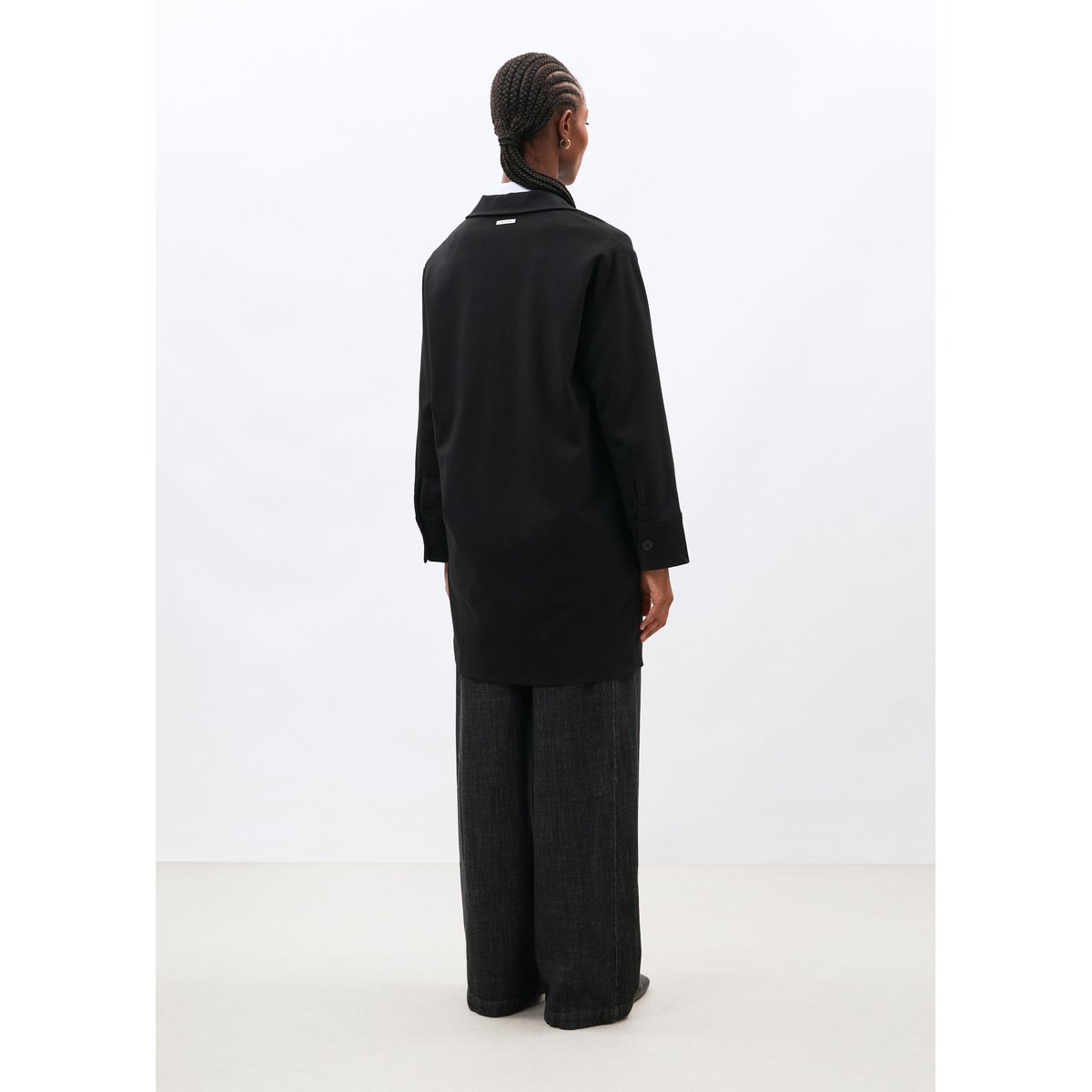 Robe courte manches longues en jersey milano noir, HUMILITY