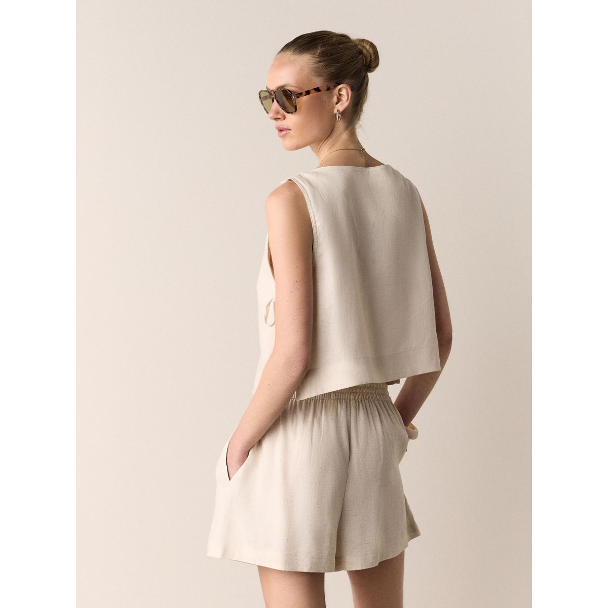 Short à enfiler en mélange de lin, lot 3 chocolat/neutre/blanc, NEXT