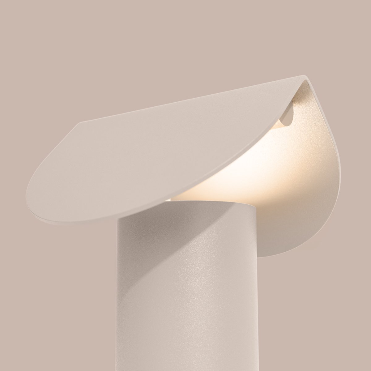 Lampe de bureau Aluminium Beige LED 1 Biscuit beige, EDEN