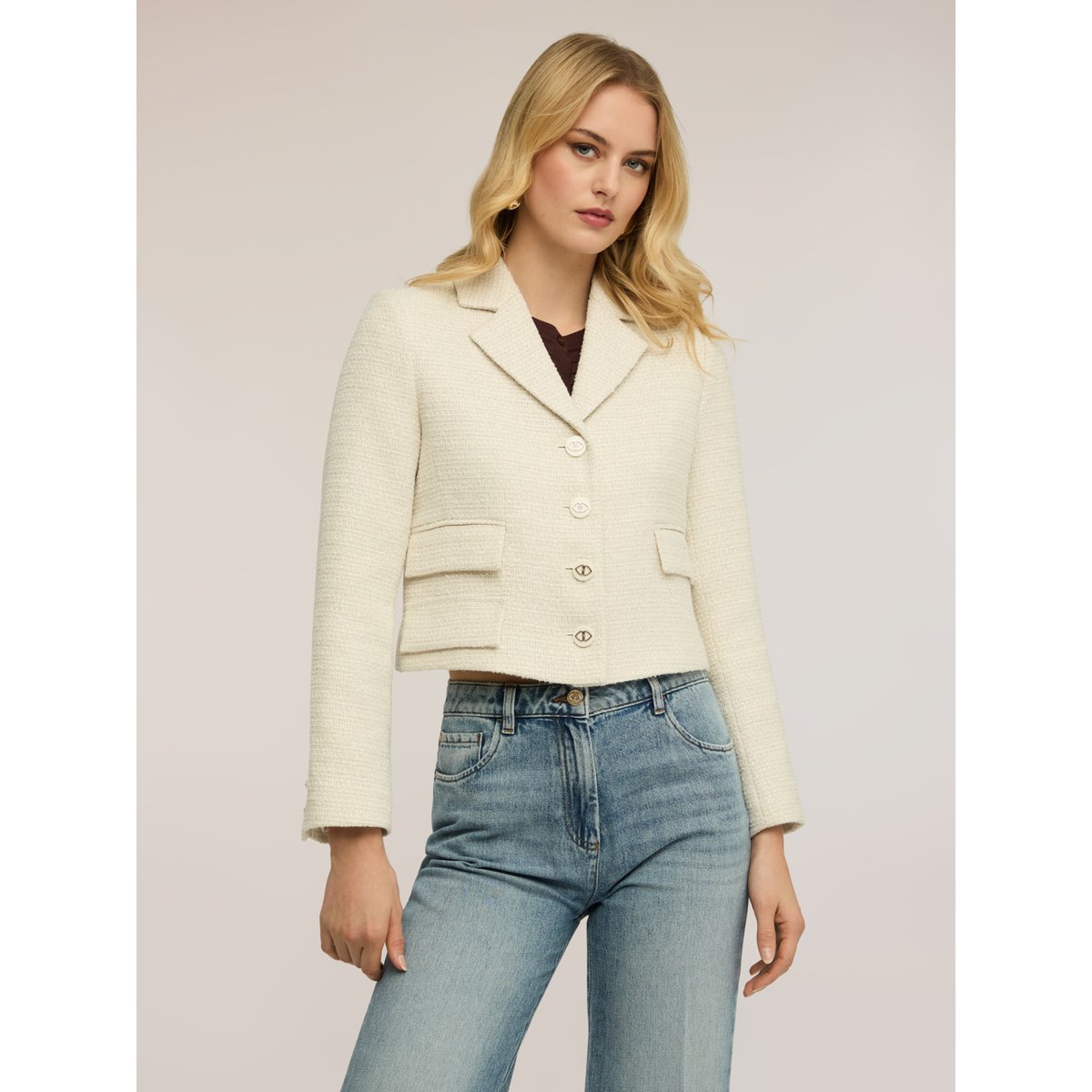 Veste courte en tissu bouclé. blanc, MOTIVI