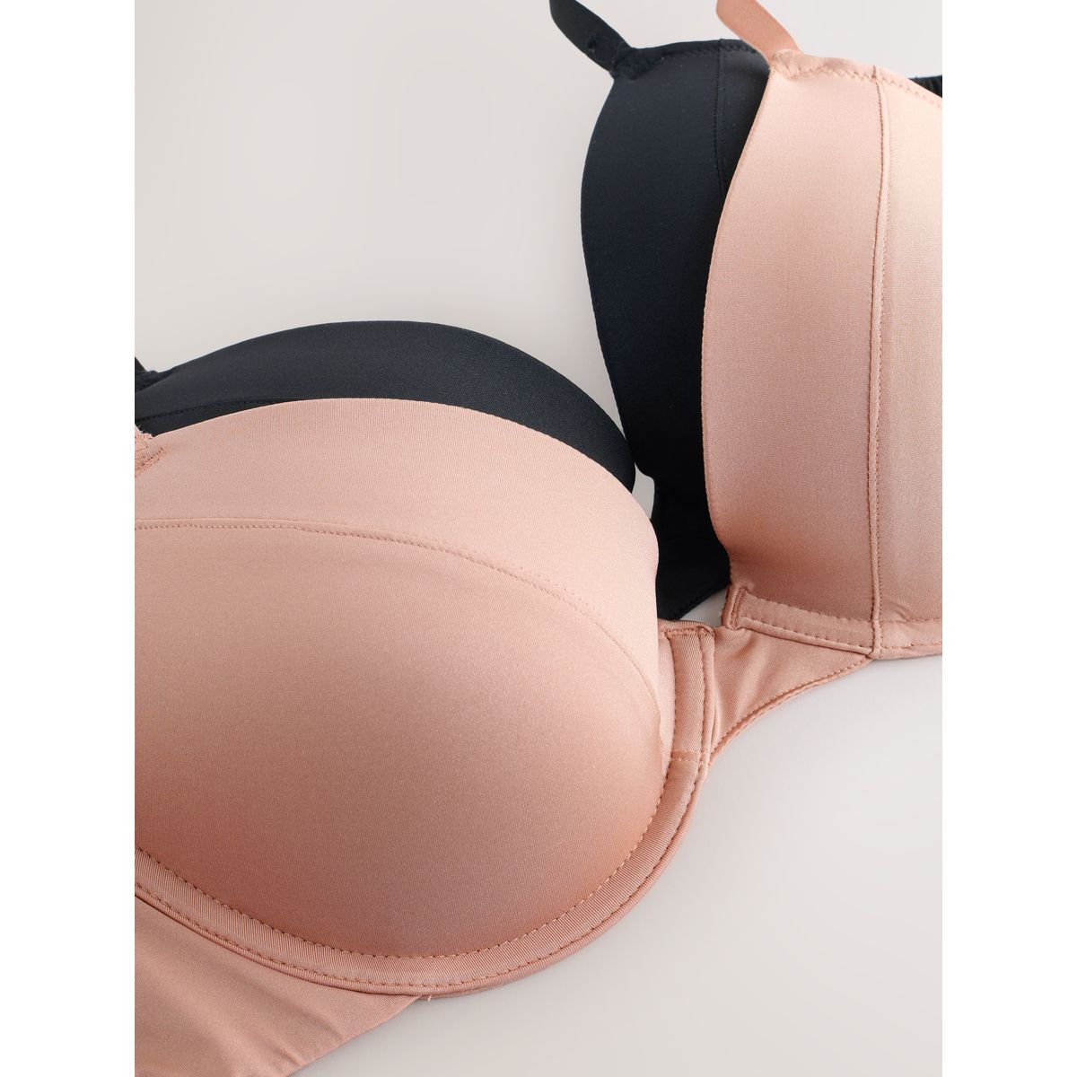 Soutien-gorge invisible, lot de 2 noir/chair, NEXT