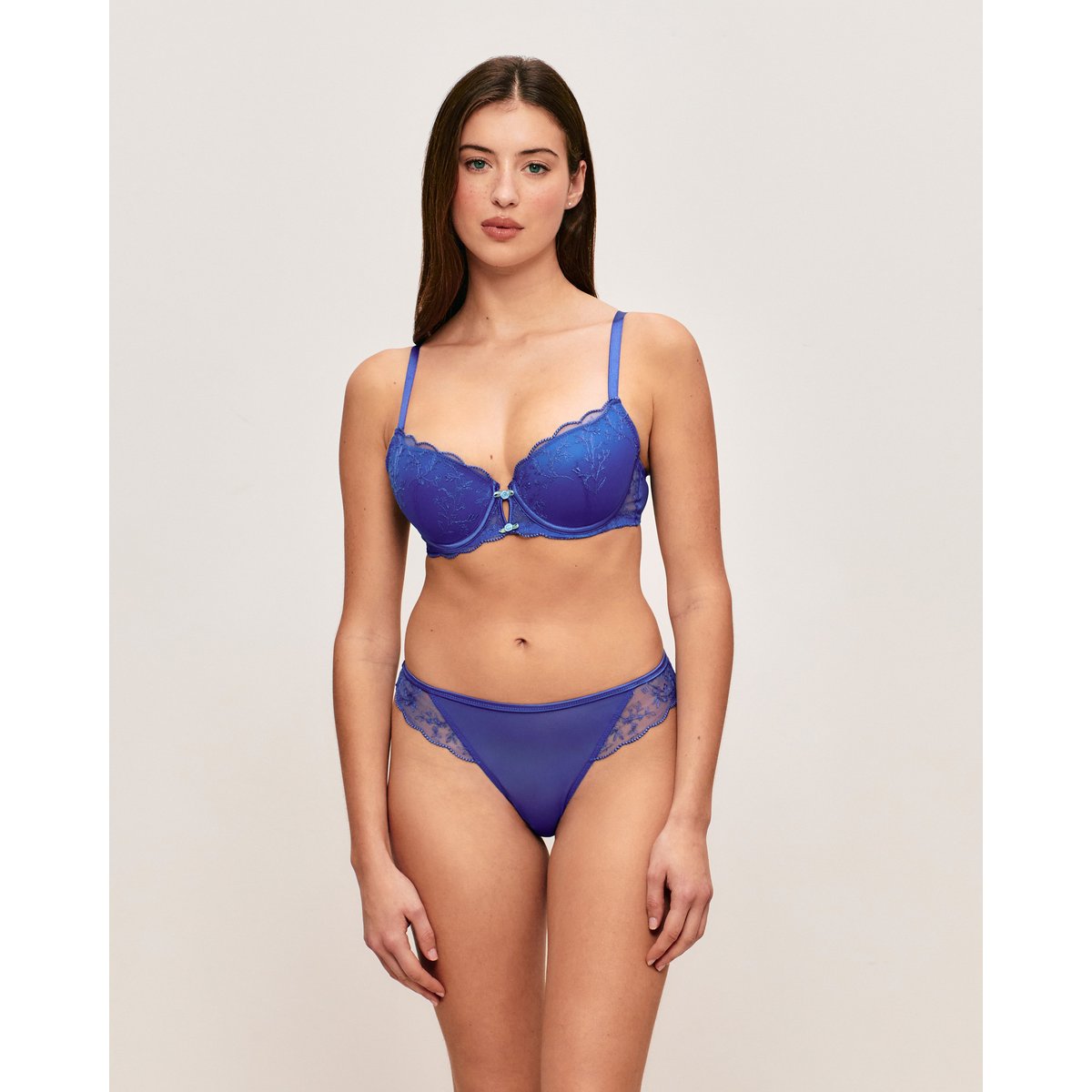 Tanga avec broderies florales FLORILIZ bleu, UNDIZ