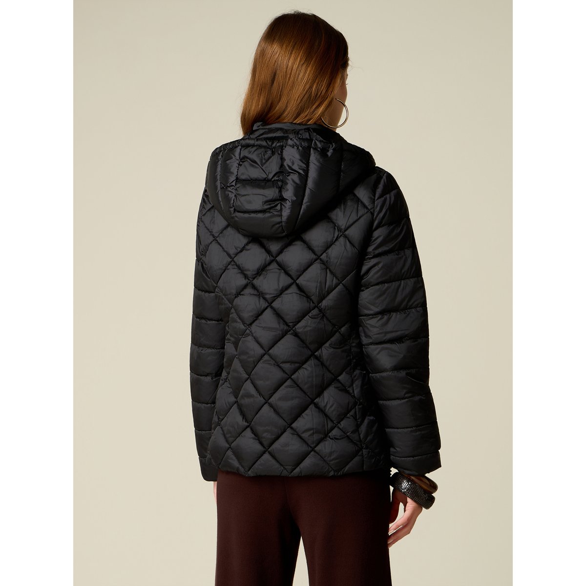 Veste matelassée légère à capuche noir, OLTRE