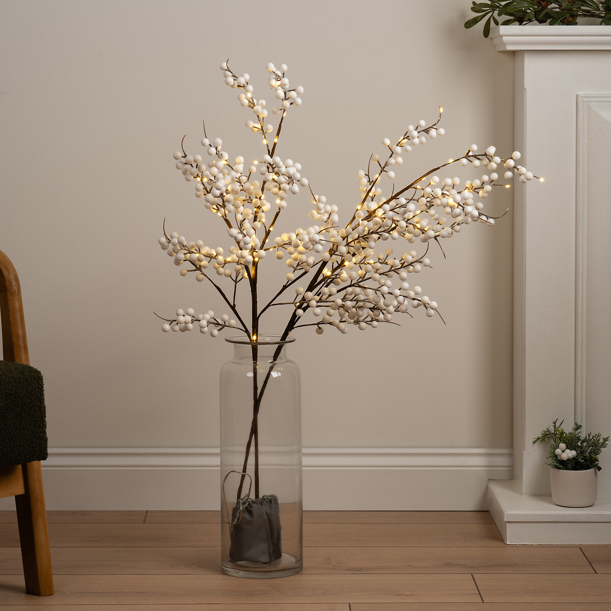 100cm White Berry Branch with lights white, SO'HOME