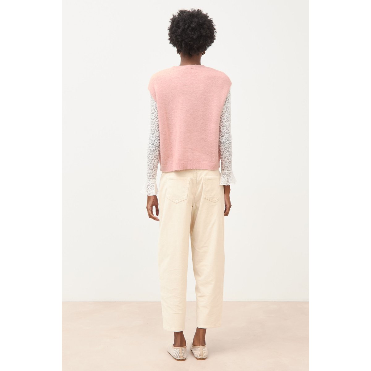 Pull droit court sans manches col rond rose pastel, BONOBO