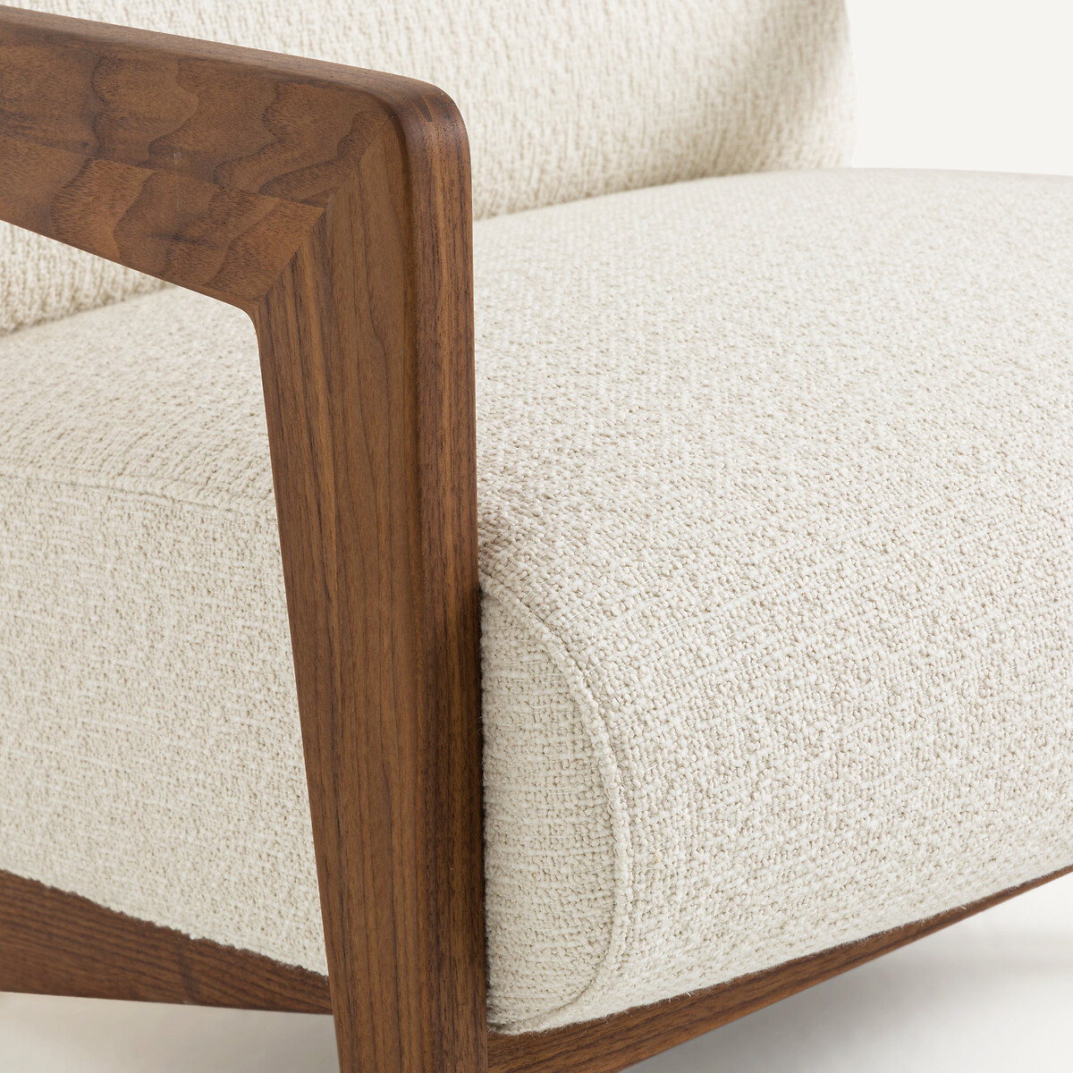 Fauteuil noyer massif et bouclette, Izag ecru, AM.PM