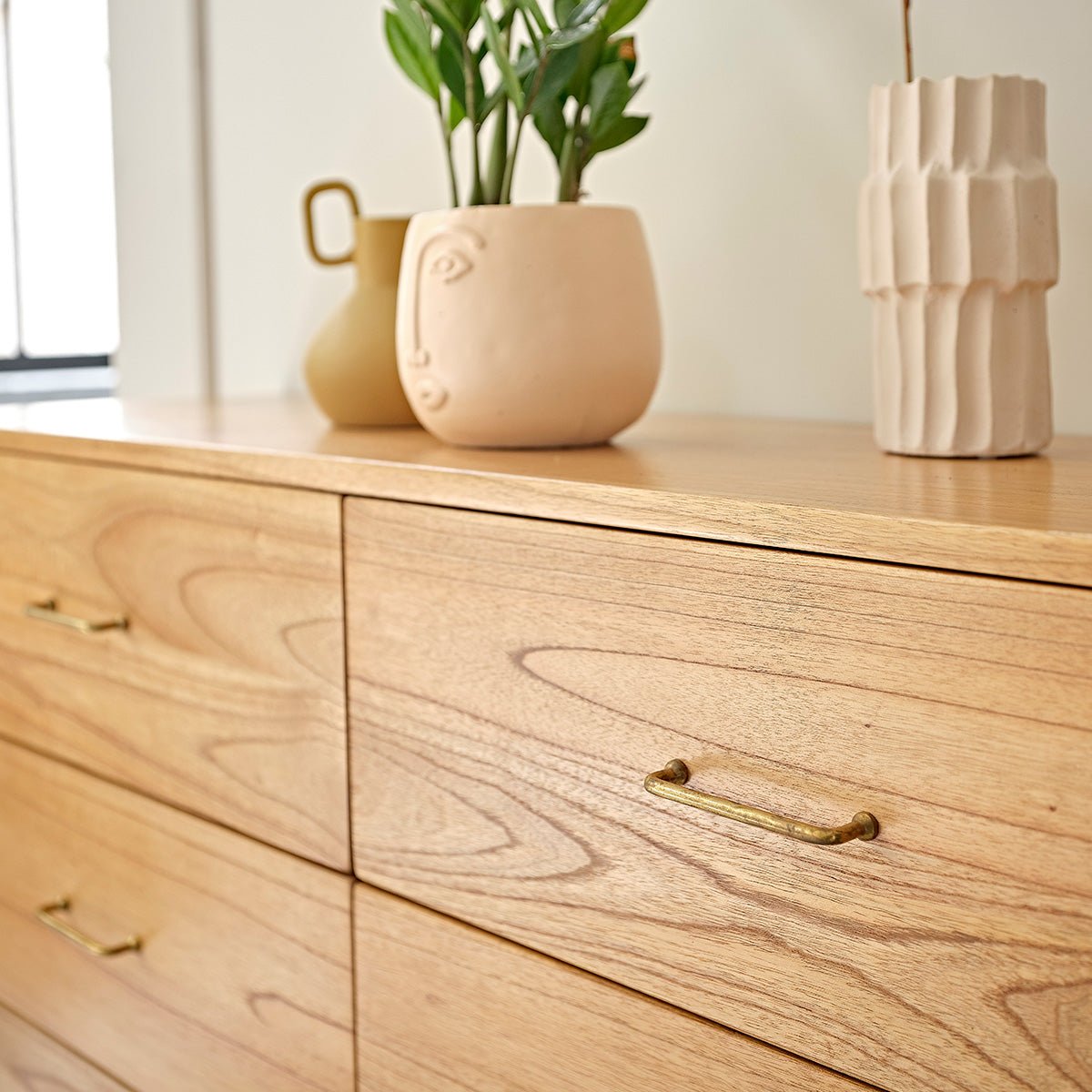Commode en bois massif 130 cm 6 tiroirs  PIA naturel, BERAH GETAH