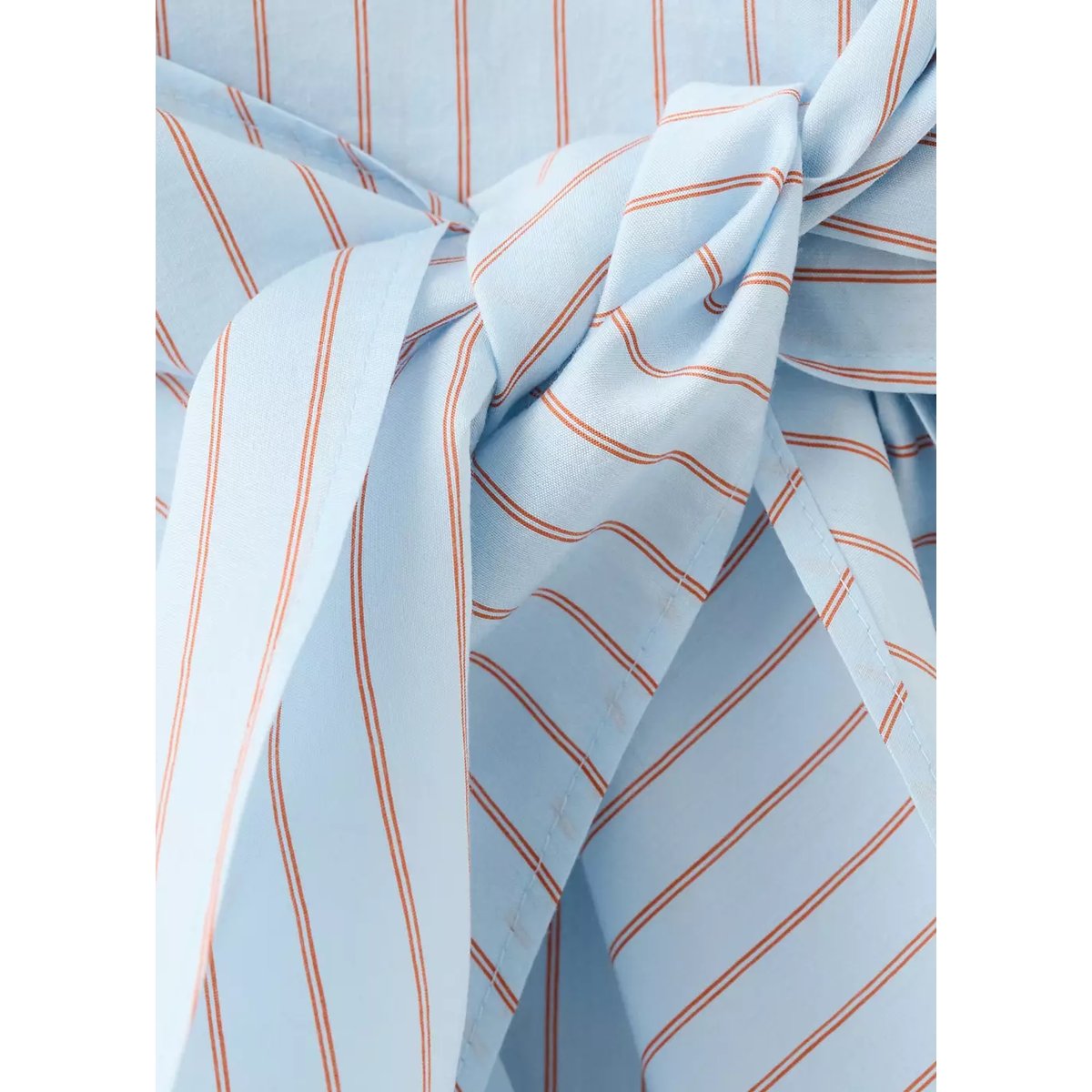 Chemise en lyocell à rayures détail nœud bleu ciel, MANGO