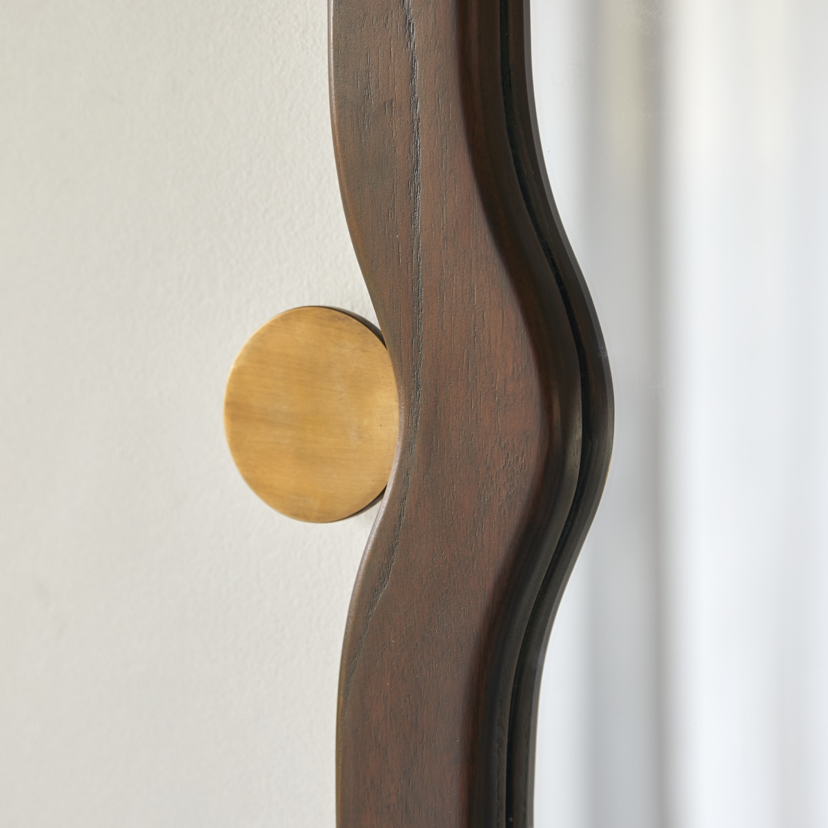 Miroir en Mindi foncé massif, AGATE marron, TIKAMOON