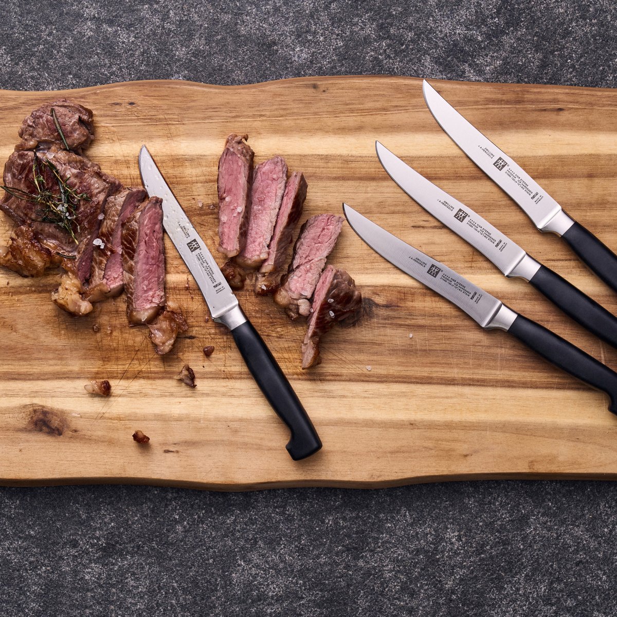 Couteaux à steak 4-pcs couleur unique, ZWILLING