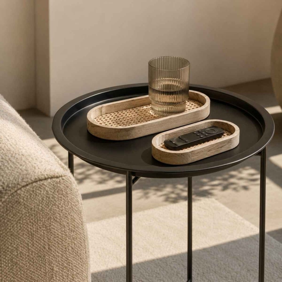 Lot de 2 plateaux ovales en bois et rotin naturel, ORNAMI