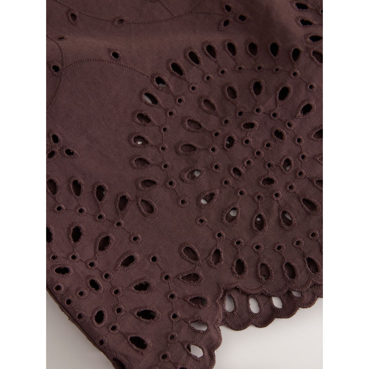 Chemise à manches 3/4 avec broderie marron chocolat, NEXT